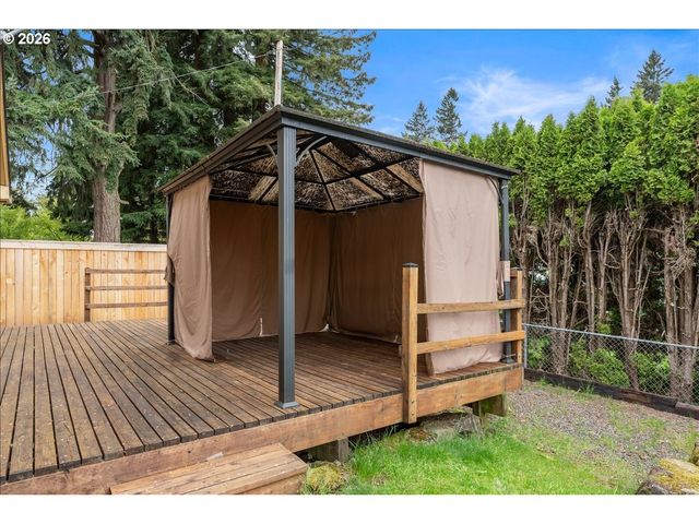 1123 GRANT St, Oregon City, OR 97045