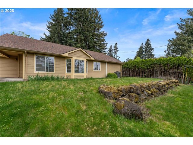 1123 GRANT St, Oregon City, OR 97045
