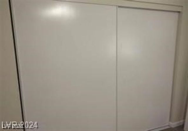 304 Orland Street 39, Las Vegas, NV 89107