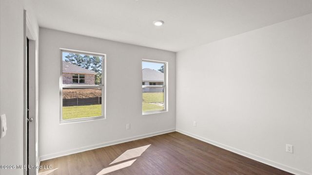 276 Raulston Drive, Byram, MS 39272