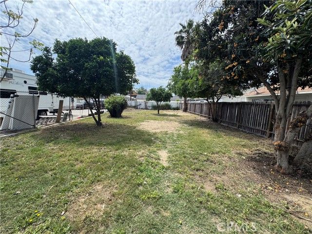 14752 Lemay Street, Van Nuys (los Angeles), CA 91405