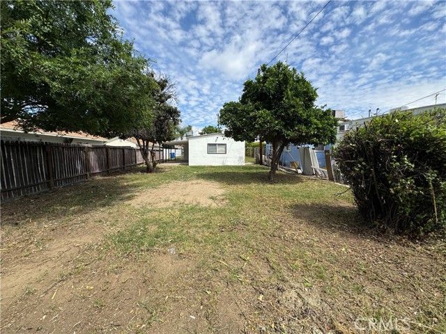 14752 Lemay Street, Van Nuys (los Angeles), CA 91405