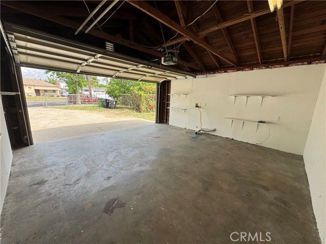 14752 Lemay Street, Van Nuys (los Angeles), CA 91405