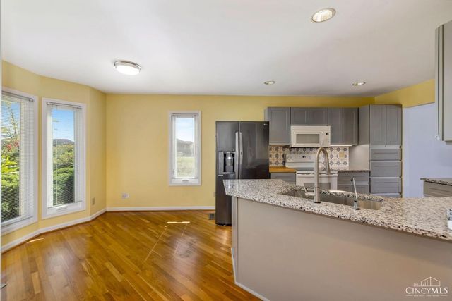 55 Cove Court, Hamilton, OH 45013