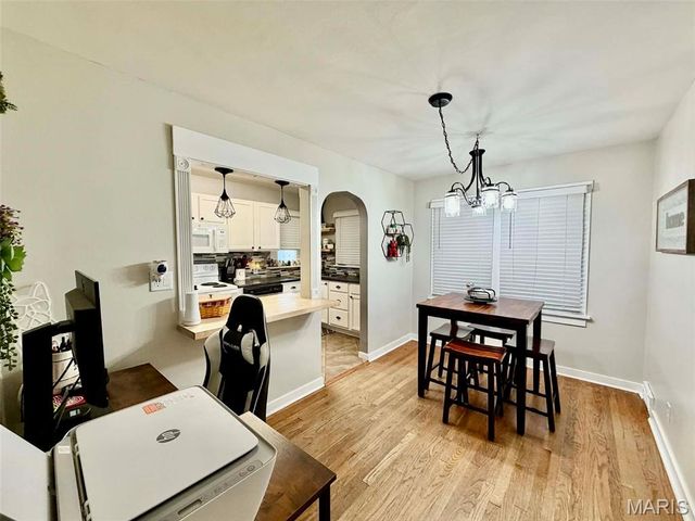 140 Wood River Avenue, East Alton, IL 62024