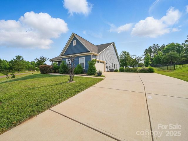 11225 Island View Lane, Lancaster, SC 29720