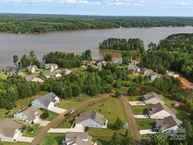 11225 Island View Lane, Lancaster, SC 29720
