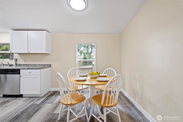 1320 N Oak Harbor Street #1, Oak Harbor, WA 98277