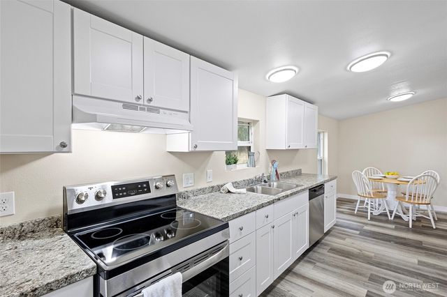 1320 N Oak Harbor Street #1, Oak Harbor, WA 98277