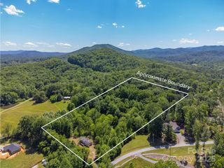 27 Shep Drive, Mills River, NC 29759