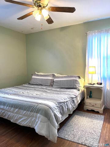 70 Baird Court, Stratford, CT 06614