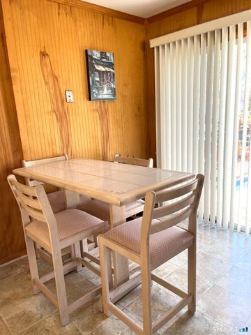 70 Baird Court, Stratford, CT 06614