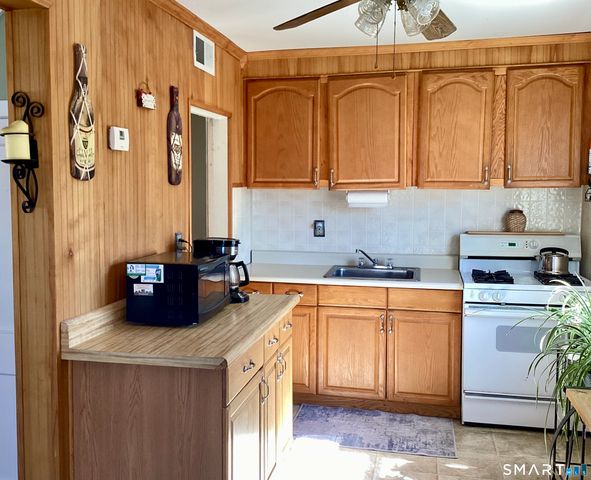 70 Baird Court, Stratford, CT 06614