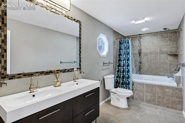 7684 Crestone Peak Trail, Colorado Springs, CO 80924