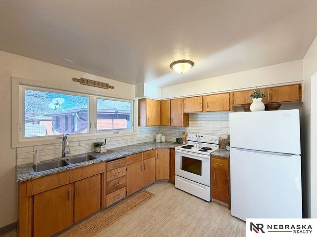 5540 Lillibridge Street, Lincoln, NE 68506