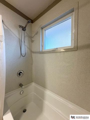 5540 Lillibridge Street, Lincoln, NE 68506