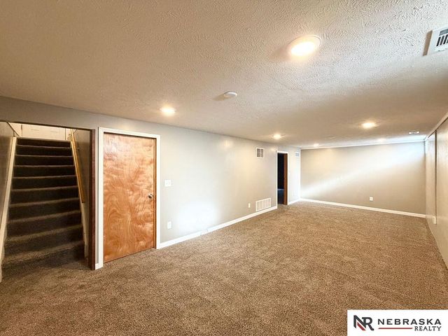 5540 Lillibridge Street, Lincoln, NE 68506