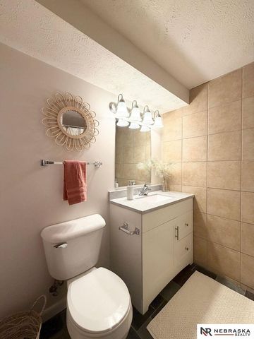 5540 Lillibridge Street, Lincoln, NE 68506