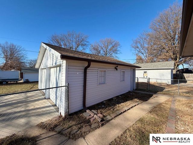 5540 Lillibridge Street, Lincoln, NE 68506