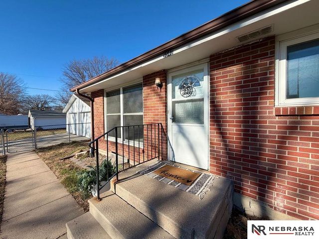 5540 Lillibridge Street, Lincoln, NE 68506