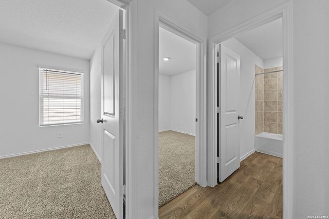 16059 Mahogany Way, Elmendorf, TX 78112