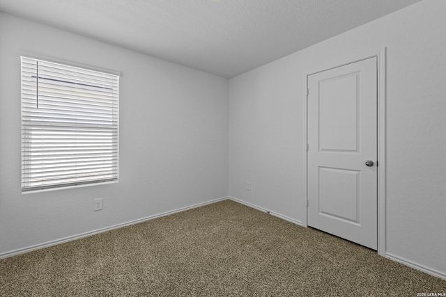 16059 Mahogany Way, Elmendorf, TX 78112