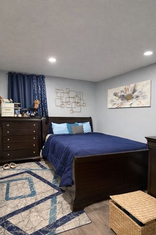 800 Hydi Park Ave 3, Boston, MA 02136