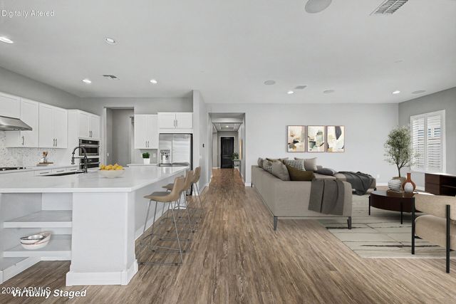 10713 E DIFFRACTION Avenue, Mesa, AZ 85212