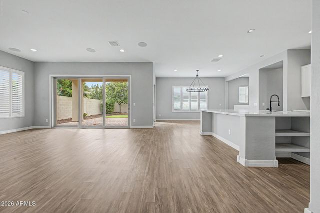 10713 E DIFFRACTION Avenue, Mesa, AZ 85212