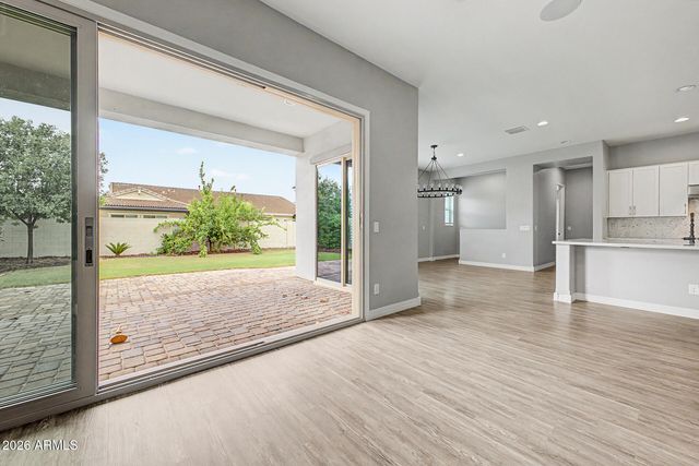 10713 E DIFFRACTION Avenue, Mesa, AZ 85212