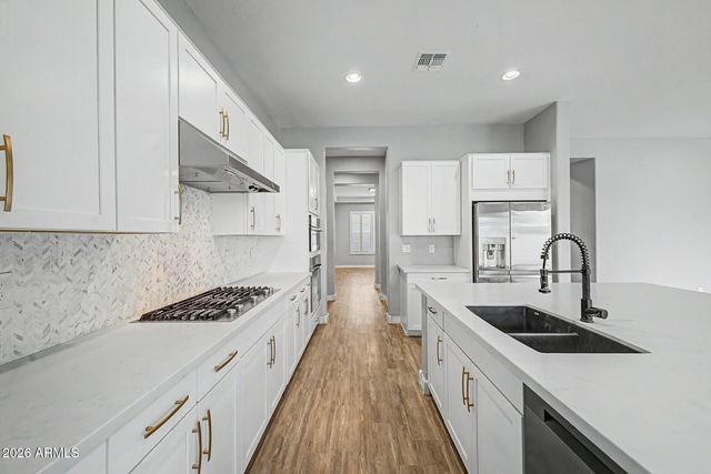10713 E DIFFRACTION Avenue, Mesa, AZ 85212