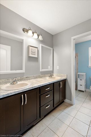 27476 Belgrave Place, Novi, MI 48374