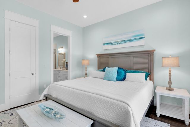 4563 Luke Avenue, Destin, FL 32541