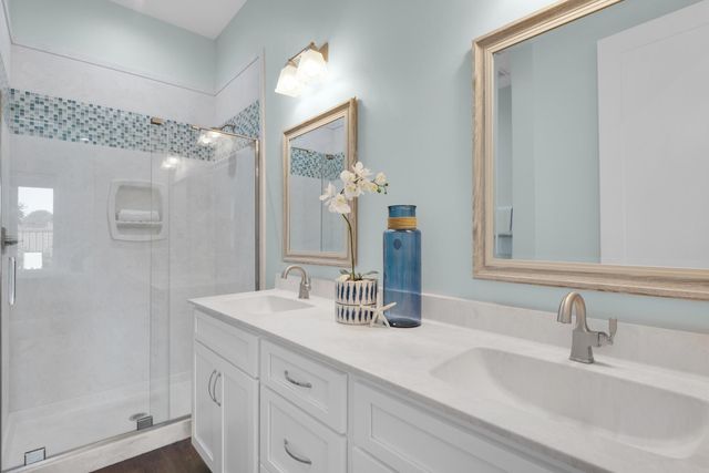 4563 Luke Avenue, Destin, FL 32541