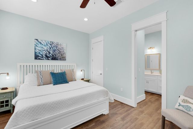 4563 Luke Avenue, Destin, FL 32541