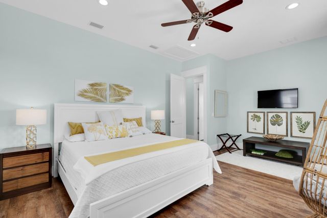 4563 Luke Avenue, Destin, FL 32541