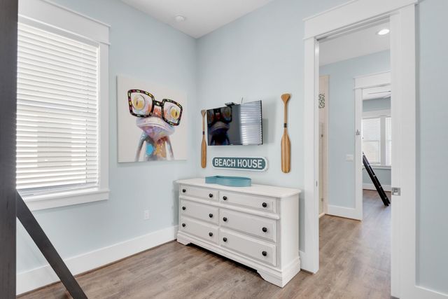 4563 Luke Avenue, Destin, FL 32541