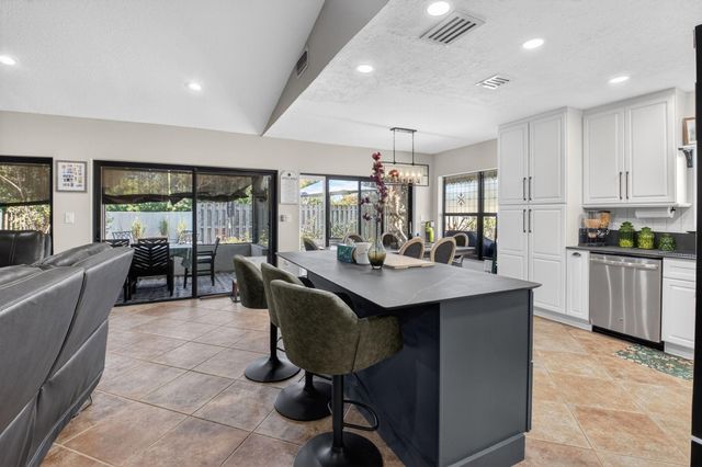 504 SW 29th Avenue 504, Delray Beach, FL 33445