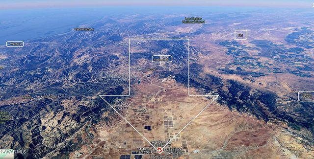 17000 W Avenue A-8, Fairmont, CA 93536