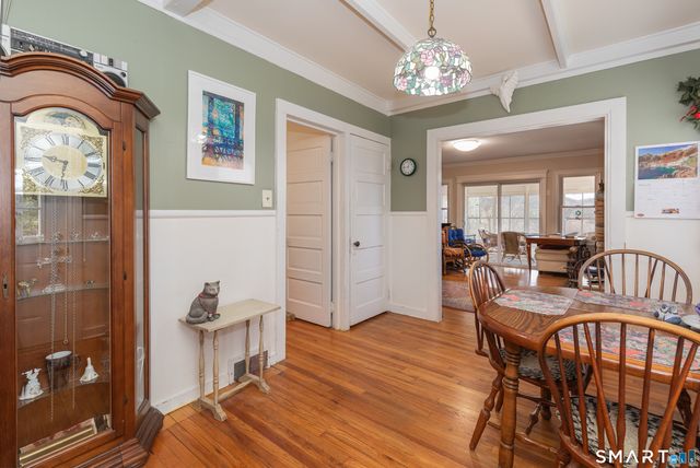 14 Laurel Trail, Newtown, CT 06482