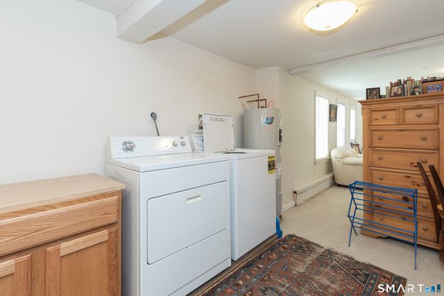 14 Laurel Trail, Newtown, CT 06482