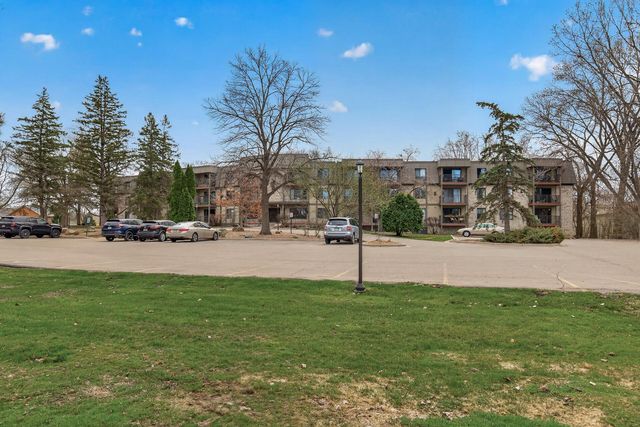 2200 Nevada Avenue S 114, Saint Louis Park, MN 55426
