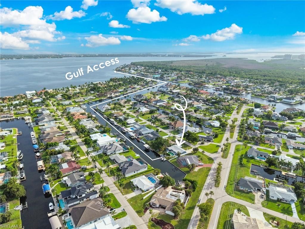 5305 Bayview CT, CAPE CORAL, FL 33904 — photo 4