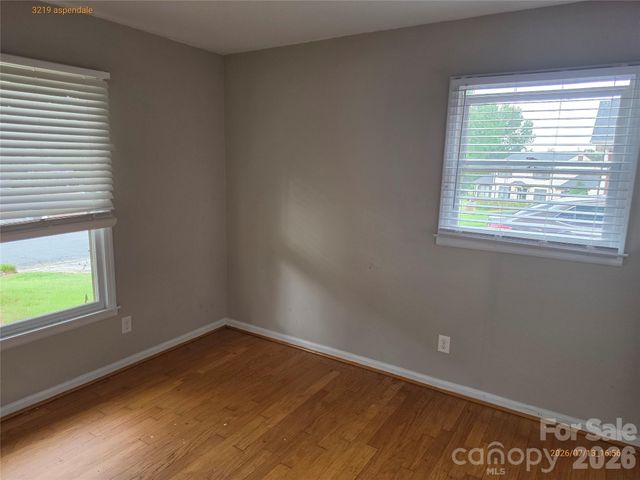3219 Aspendale Lane, Charlotte, NC 28212