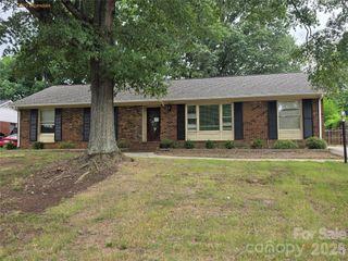 3219 Aspendale Lane, Charlotte, NC 28212