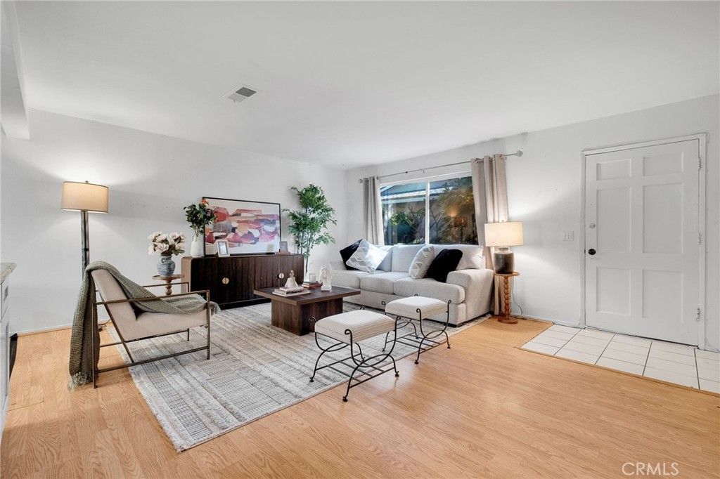 630 S Knott 31, Anaheim, CA 92804 — photo 2