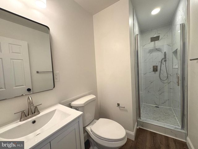 5 JAYBEE CT, Fredericksburg, VA 22401