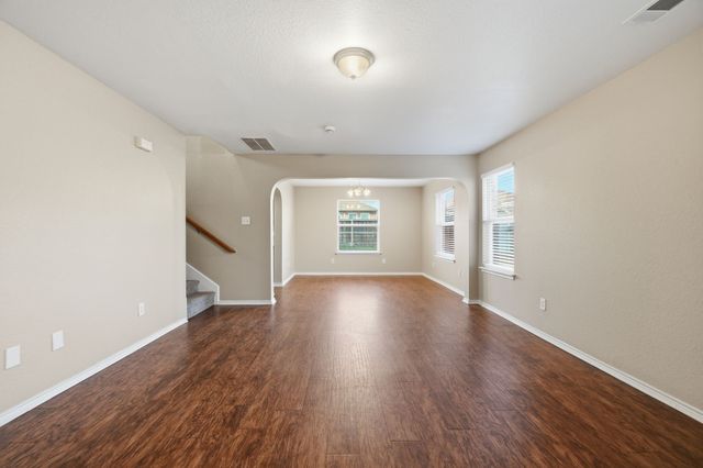 111 Maned Drive, Sanger, TX 76266