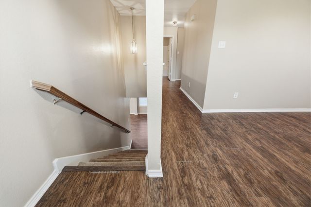 111 Maned Drive, Sanger, TX 76266