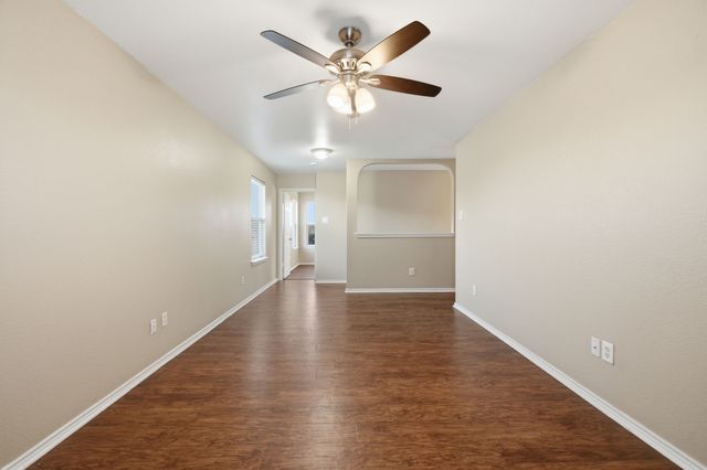 111 Maned Drive, Sanger, TX 76266